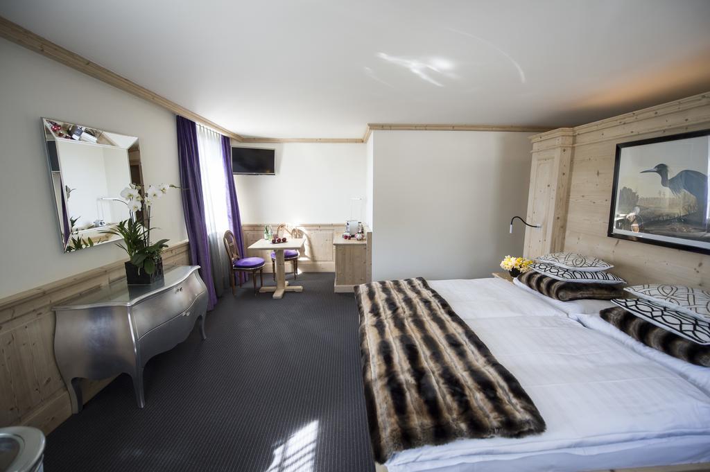 Hotel Weiss Kreuz Malans Номер фото