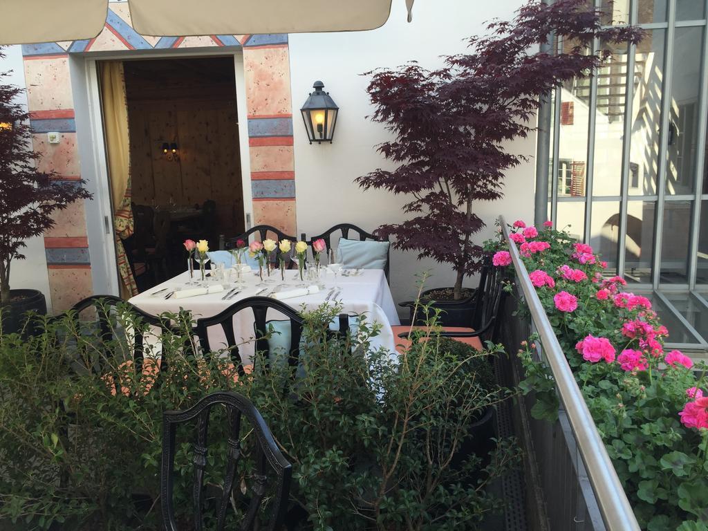 Hotel Weiss Kreuz Malans Екстер'єр фото